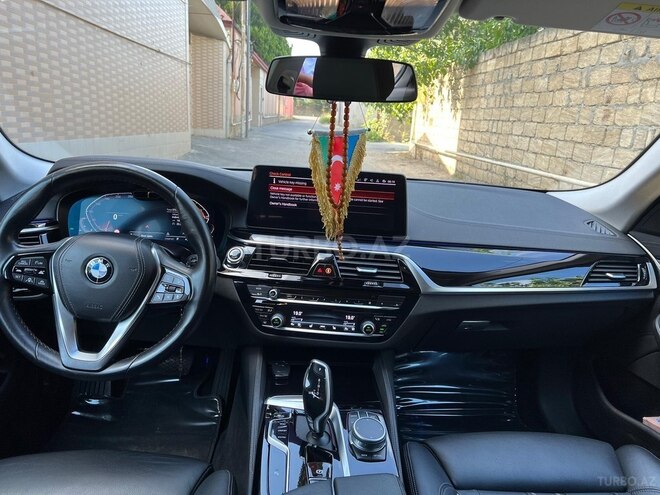BMW 530 2021, 83,000 km - 2.0 л - Bakı