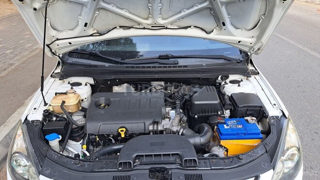 Hyundai i30 2011, 290,120 km - 1.6 л - Bakı