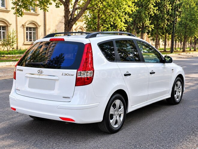 Hyundai i30 2011, 290,120 km - 1.6 л - Bakı