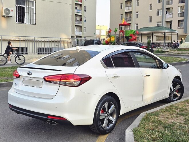 Kia K3 2017, 238,000 km - 1.6 л - Bakı