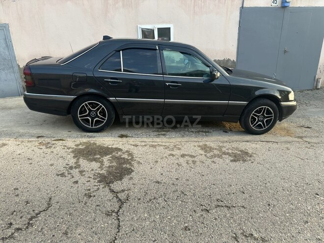 Mercedes C 220 1995, 542,000 km - 2.2 л - Şamaxı