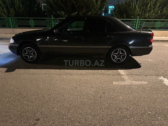 Mercedes C 220 1995, 542,000 km - 2.2 л - Şamaxı