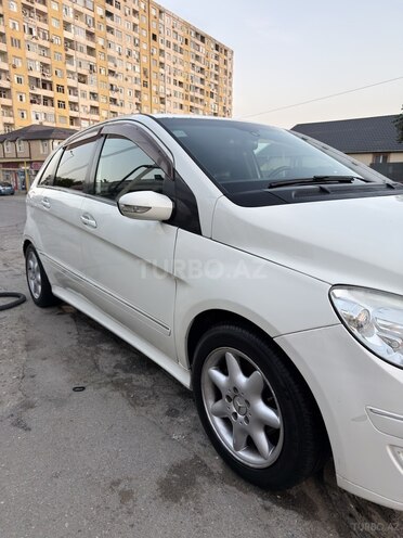 Mercedes B 170 2007, 150,000 km - 1.7 л - Bakı