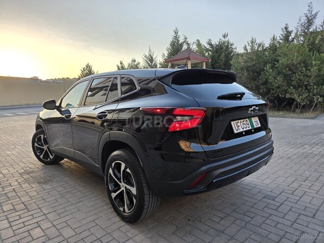 Chevrolet Trax 2025, 15,000 km - 1.2 l - Bakı