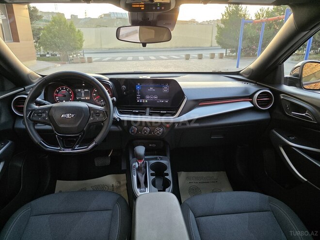 Chevrolet Trax 2025, 15,000 km - 1.2 l - Bakı