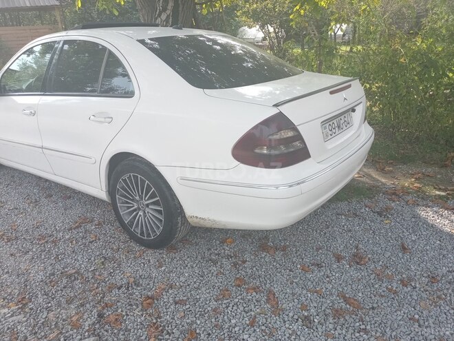 Mercedes E 220 2004, 360,000 km - 2.2 l - Şəki