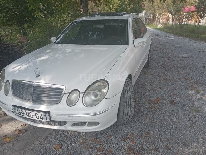 Mercedes E 220 2004, 360,000 km - 2.2 l - Şəki