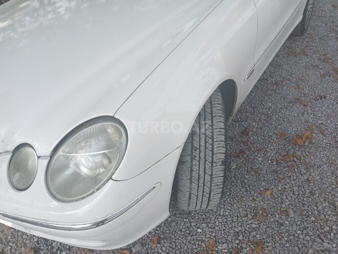 Mercedes E 220 2004, 360,000 km - 2.2 l - Şəki