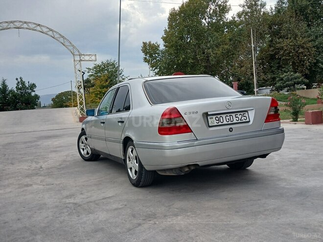 Mercedes C 180 1995, 362,000 km - 1.8 l - Ağstafa