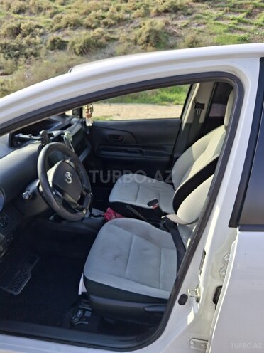 Toyota Aqua 2018, 320,000 km - 1.5 l - Bakı