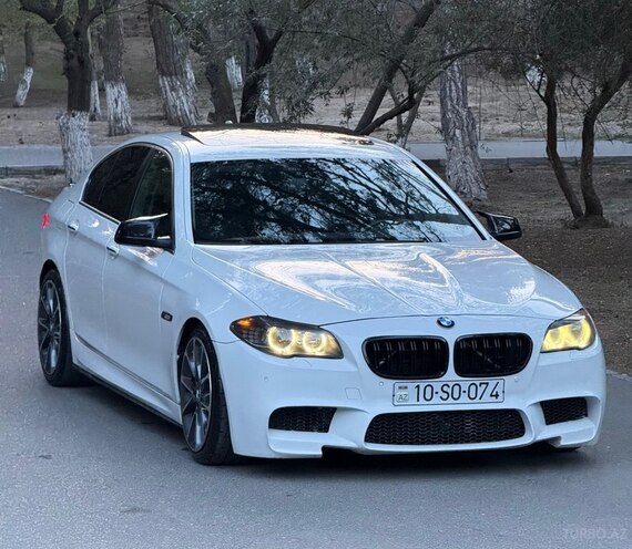BMW 528 2013, 350,000 km - 2.0 л - Bakı