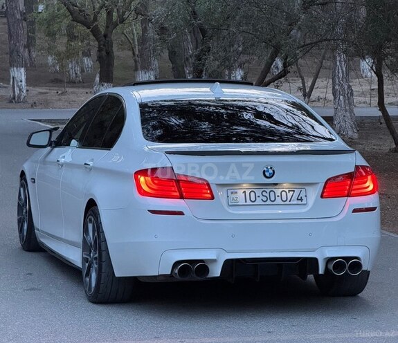 BMW 528 2013, 350,000 km - 2.0 л - Bakı