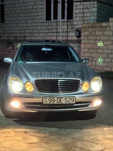 Mercedes E 240 2003, 290,000 km - 2.6 l - Ağstafa