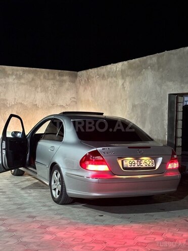 Mercedes E 240 2003, 290,000 km - 2.6 l - Ağstafa