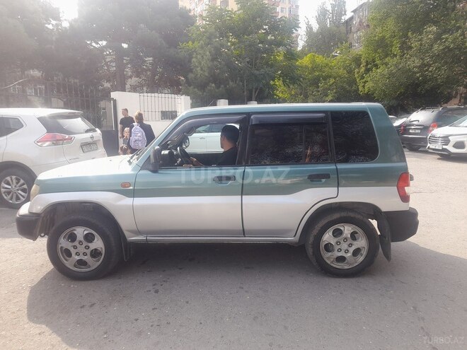 Mitsubishi Pajero io 1998, 250,000 km - 1.8 l - Bakı