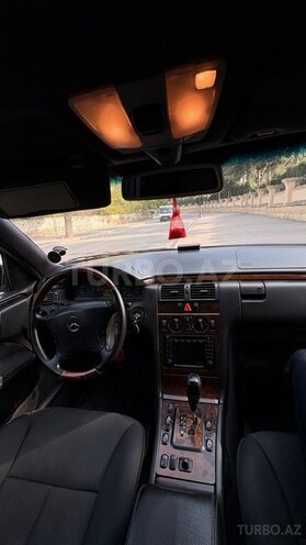 Mercedes E 200 2000, 392,000 km - 2.0 л - Bakı