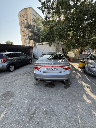 Hyundai Grandeur 2015, 175,000 km - 2.2 l - Bakı
