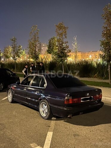 BMW 520 1992, 257,500 km - 2.0 l - Bakı