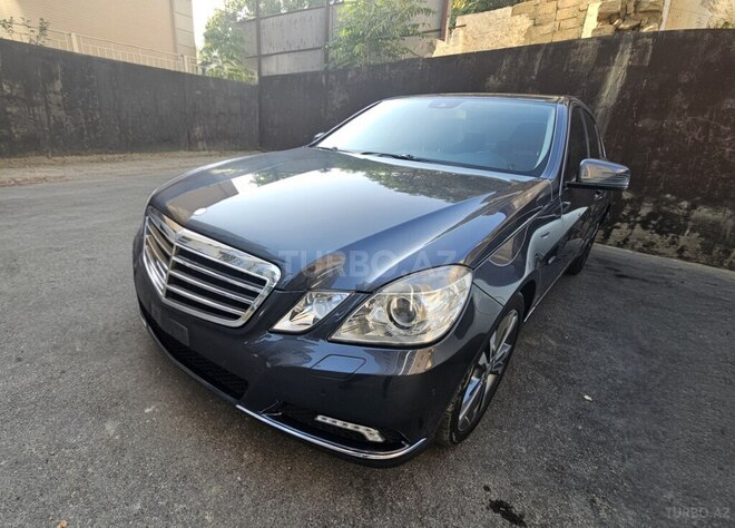 Mercedes E 220 2009, 371,000 km - 2.1 л - Bakı
