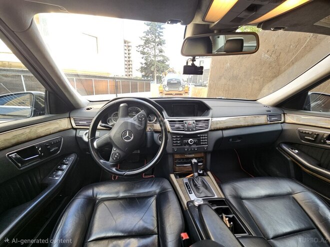 Mercedes E 220 2009, 371,000 km - 2.1 л - Bakı