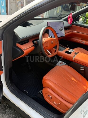 Changan  2025, 13,000 km - 1.5 л - Bakı