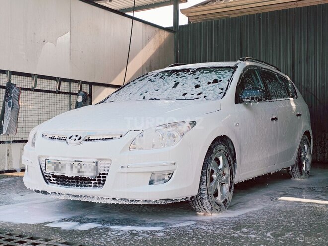 Hyundai i30 2009, 285,000 km - 1.4 l - Bakı