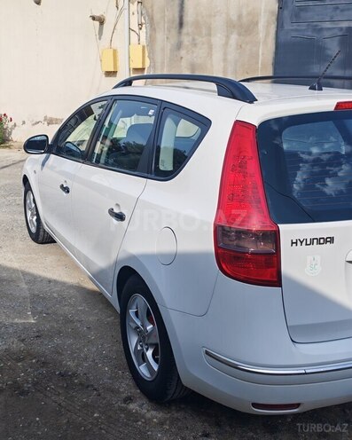 Hyundai i30 2009, 285,000 km - 1.4 l - Bakı