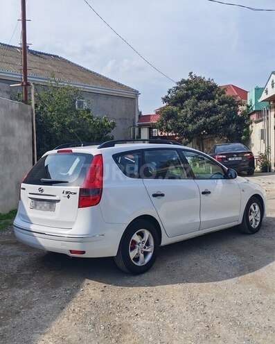 Hyundai i30 2009, 285,000 km - 1.4 l - Bakı