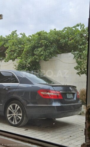 Mercedes E 220 2009, 371,000 km - 2.1 л - Bakı