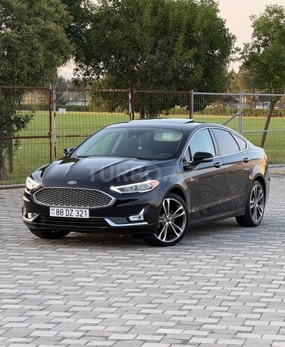 Ford Fusion (North America) 2020, 109,000 km - 2.0 л - Bakı