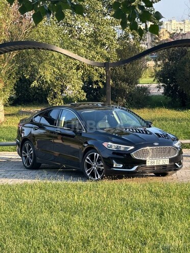 Ford Fusion (North America) 2020, 109,000 km - 2.0 л - Bakı