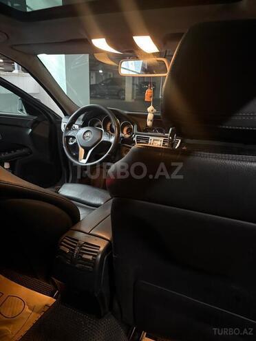 Mercedes E 220 2013, 298,000 km - 2.1 l - Bakı