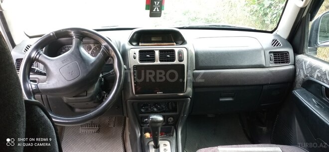 Mitsubishi Pajero io 1998, 303,112 km - 1.8 л - Bakı