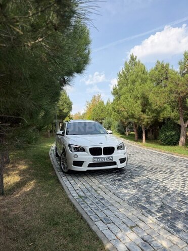 BMW X1 2014, 173,000 km - 2.0 l - Bakı