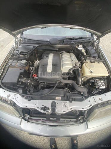 Mercedes C 220 1999, 250,000 km - 2.2 л - Sumqayıt