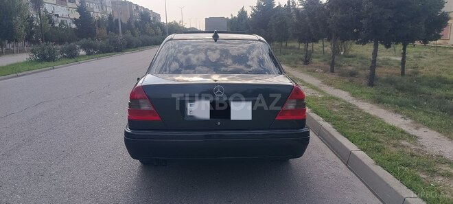 Mercedes C 200 1995, 425,500 km - 2.0 л - Bakı