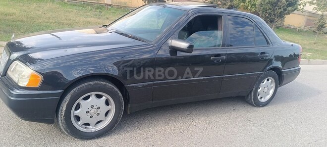 Mercedes C 200 1995, 425,500 km - 2.0 л - Bakı