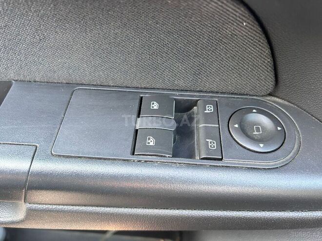 Opel Astra 2009, 291,800 km - 1.4 л - Şəmkir
