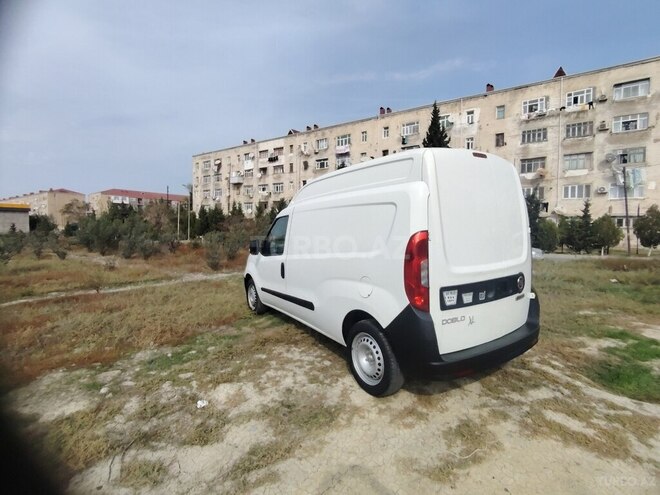 Fiat Doblo 2015, 243,000 km - 1.4 л - Bakı