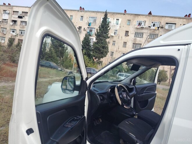 Fiat Doblo 2015, 243,000 km - 1.4 л - Bakı