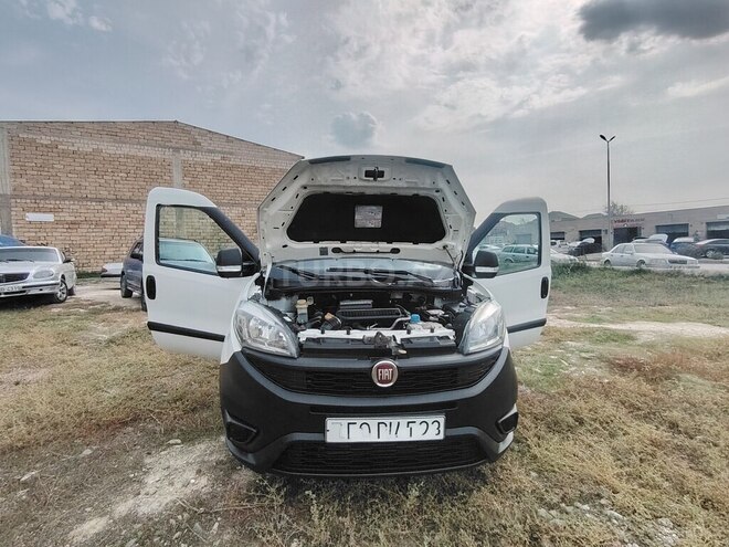 Fiat Doblo 2015, 243,000 km - 1.4 л - Bakı