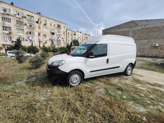 Fiat Doblo 2015, 243,000 km - 1.4 л - Bakı