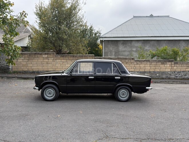 LADA (VAZ) 21013 1981, 250,000 km - 1.2 l - Qax