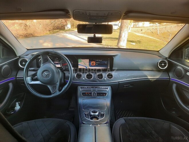 Mercedes E 300 2017, 165,000 km - 2.0 л - Quba