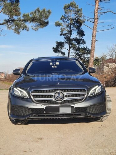 Mercedes E 300 2017, 165,000 km - 2.0 л - Quba