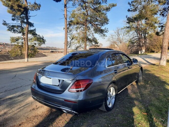 Mercedes E 300 2017, 165,000 km - 2.0 л - Quba
