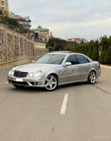 Mercedes E 240 2003, 281,000 km - 2.6 l - Bakı