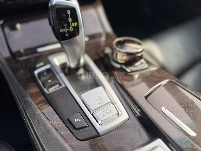 BMW 528 2012, 229,000 km - 2.0 l - Bakı
