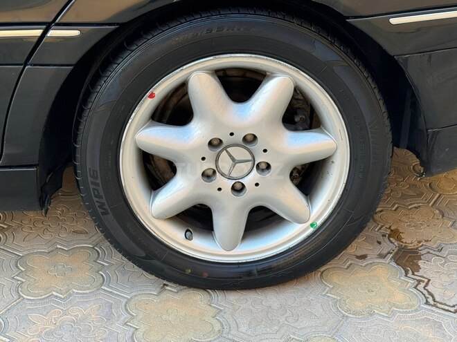 Mercedes C 240 2000, 298,200 km - 2.6 l - Bakı