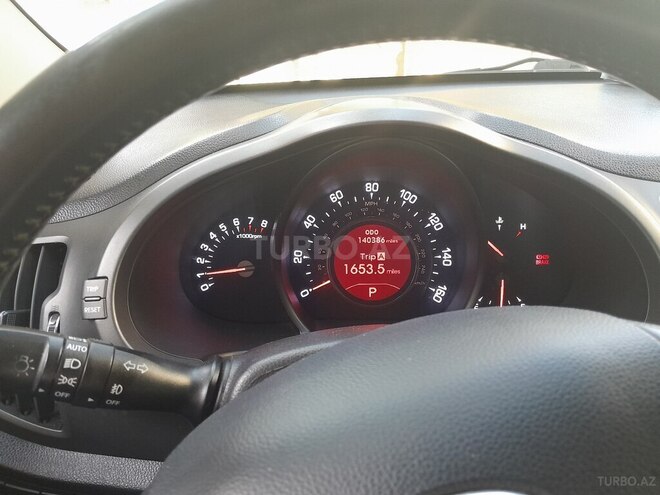 Kia Sportage 2013, 230,000 km - 2.0 l - Bakı